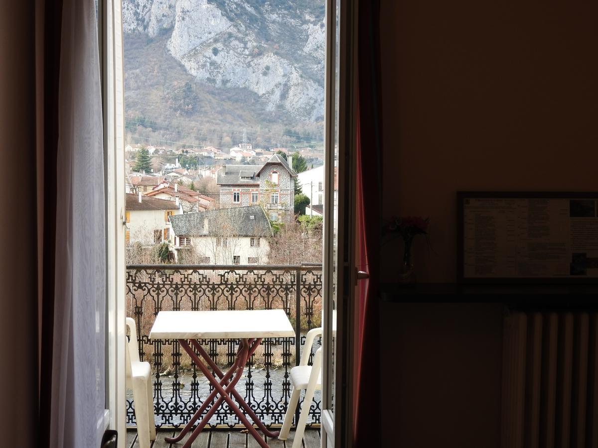 Logis Hotel Restaurant De La Poste Tarascon-sur-Ariege Luaran gambar